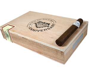 Viaje Anniversary Ten Plus Two And A Half. Toro Silver - 6 x 54 (Single Stick)