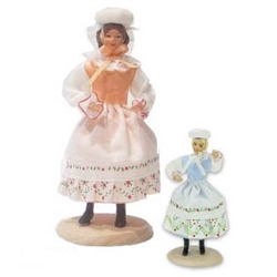 Polish Regional Doll: Dzierzaczka Woman