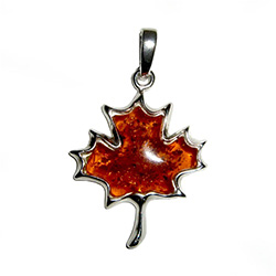 Honey Amber Maple Leaf Pendant