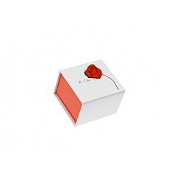 The perfect gift box for that very special person.  Dla Ciebie means "For You" in Polish.  Printed in red and white, the Polish national colors.  The box top is cut out to fit a raised red rose motif.  Inside is a foam cushion covered with white velvet wi