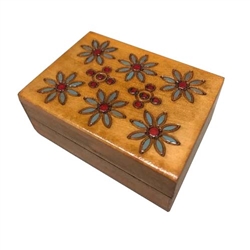 Light maple finish and hand painted multi-color floral design on lid. Hand painted burned design.