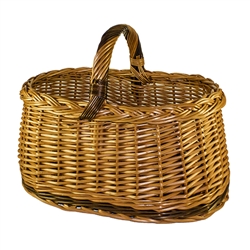 Poland is famous for hand made willow baskets.  This is a tradition in areas of the country where willow grows wild and is very much a village and family industry.  Beautifully crafted and sturdy, these baskets can last a generation.  Perfect for Easter,