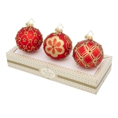 Exquisite workmanship and handcrafted details are the hallmark of all Christopher Radko creations. Bring warmth, color and sparkle into your home as you celebrate life’s heartfelt connections. A Christopher Radko ornament is a work of heart!