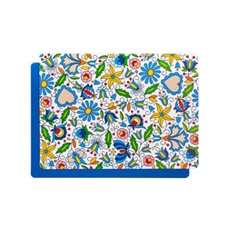 Decorative plastic pad for folk with a pattern of Kashubian flowers. Rounded corners and easy to clean - just wipe with a wet cloth.