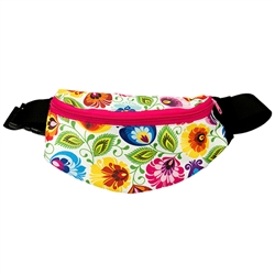 Darling fanny pack decorated with a colorful Wycinanki floral design. 100% polyester and plastic lined. Adjustable heavy duty woven belt. Made in Poland.