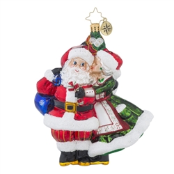 Exquisite workmanship and handcrafted details are the hallmark of all Christopher Radko creations. Bring warmth, color and sparkle into your home as you celebrate life’s heartfelt connections. A Christopher Radko ornament is a work of heart!