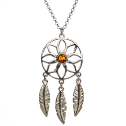 Beautiful sterling silver pendant and adjustable length chain, decorated with a center of amber.