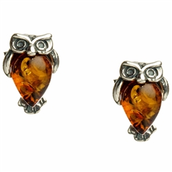Charming sterling silver owl earrings with honey amber tummy.  Size approx .3" x .2" .....definitely mini size.