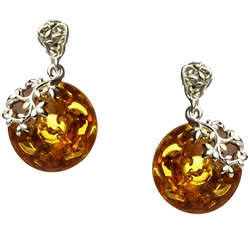 Gorgeous Baltic Amber square stud earrings surrounded with a ring of Sterling Silver leaves.