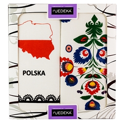 Gift box set of 2 100% cotton decorative towels. Towel size 25.5" x 20".
Polska towel features the coat of arms of 5 Polish cities: Gdansk, Wroclaw,
Lodz, Bydgoszcz and Rzeszow.