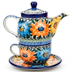 Polish Pottery 16 oz. Personal Teapot Set. Hand made in Poland. Pattern U1097 designed by Maria Starzyk.