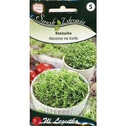 &#8203;Cress sprouts are a rich source of vitamin C, PP, P, B and compounds of potassium, magnesium, calcium, sulfur and many microelements. They strengthen the body and have a positive effect on the condition of the skin, hair and nails.