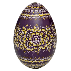 This beautifully designed goose egg is hand painted by master folk artist Krystyna Szkilnik from Opole, Poland. The painting is done in the traditional style from Opole. Signed and dated (2022) by the artist and ready to hang. Eggs are blown and can last