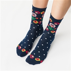 Folk is in fashion and these beautiful Polish hosiery featuring a traditional floral design on a light grey background. Made in Lowicz, Poland.