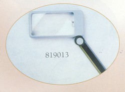 2X Folding Illuminated Magnifier