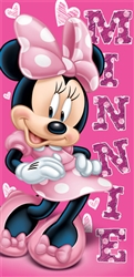 Sassy Heart Minnie Mouse Beach Towel, Pink