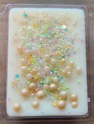 Freesia and English Pear Wax Tart