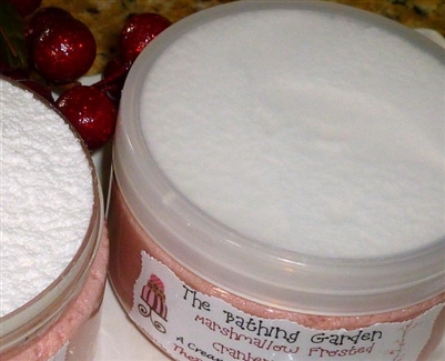 Marshmallow Frosted Cranberry Lane Shea Butter Sugar Scrub