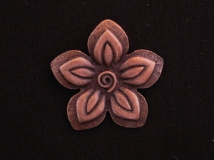 Pendant Antique Copper Colored Five Petal With Center Swirl