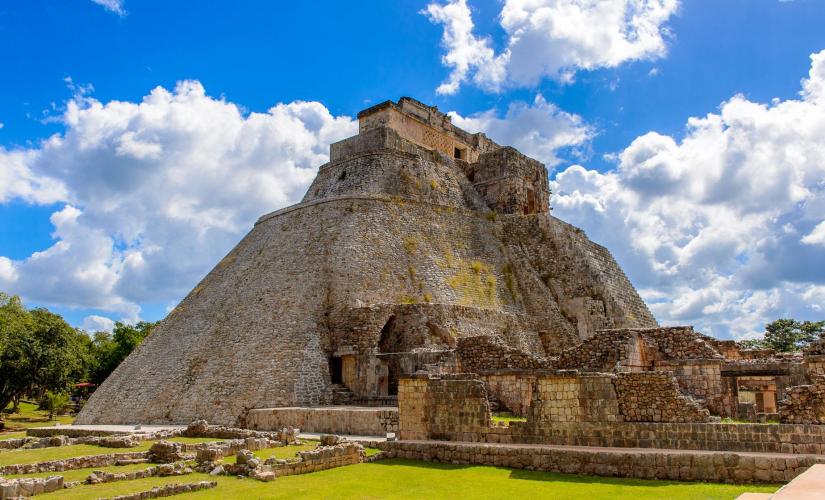 Private Magical Uxmal Tour from Progreso (Adivino, Pyramid of the Magician)