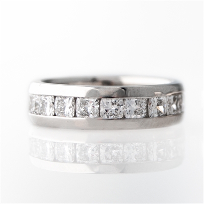 cushion cut diamond eternity band