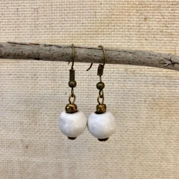 Simple Ceramic Earring - White