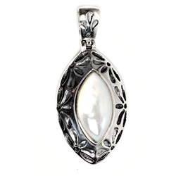 Silver Stone Pendant