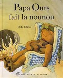 Papa ours fait la nounou