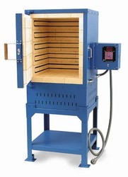 PARAGON IGUANA KILN 208/3 Package