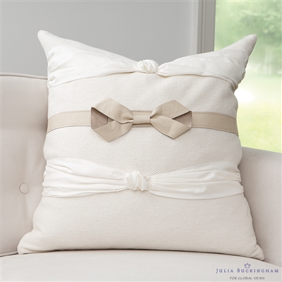 Take a Bow Pillow