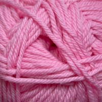 220 Superwash Merino 024 Candy Pink