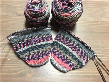 2-at-a-time Toe Up Sock Knitting Workshop: postponed due to COVID-19
