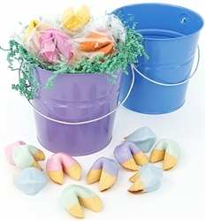 This Easter basket of colored fortune cookies is perfect for your favorite easter bunny.