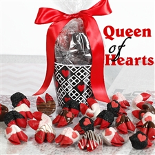 Need to show your sweetheart they are the queen of your heart? Look no further than this sweet valentine cookie gift.