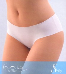 Sally Seamless laser cut pantie by Sei Mia