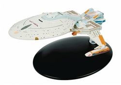 Star Trek Federation Yeager Class Starship - USS Yeager NCC-65674 [With Collector Magazine]