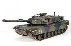 Radio Controlled US M1A2 Abrams Main Battle Tank - Tri-Color Camouflage