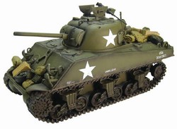US M4A3 75mm Sherman Medium Tank with 3 Figures - Caballero, 69th Tank Battalion, 6th Armored Division, France, 1944