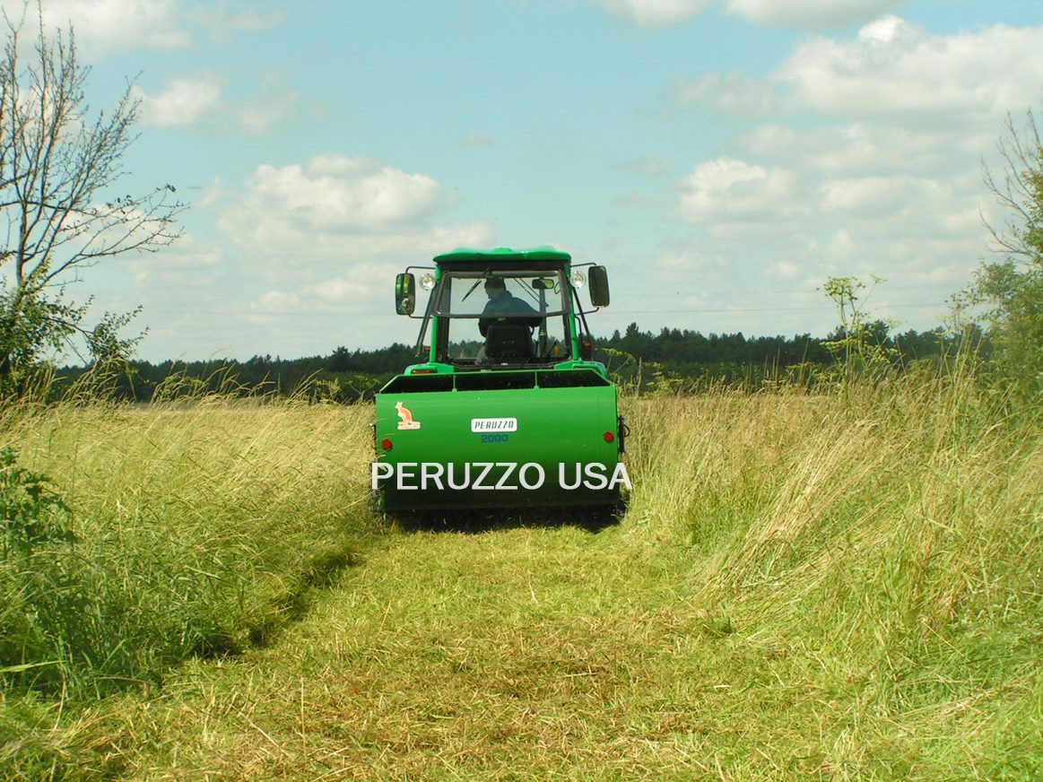 Peruzzo Canguro 1200 Flail Collection Mower