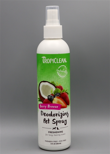 TropiClean, Berry Breeze, Deodorizing Pet Spray 8 oz bottle