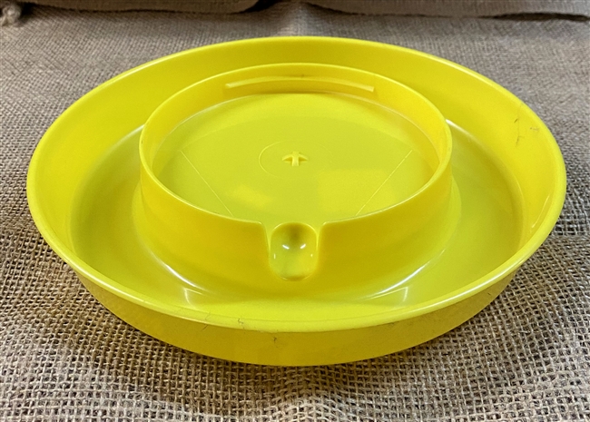 Miller Little Giant Screw On Style Poultry Waterer Base, Yellow, 1-gallon