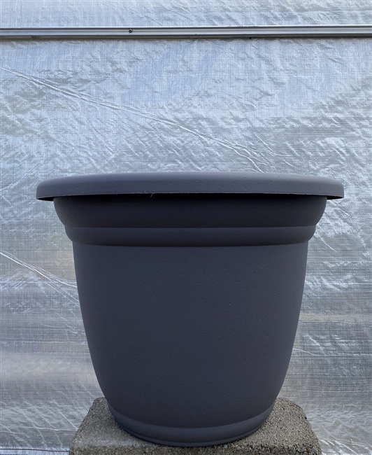 Mojave Planter Warm Grey 22"