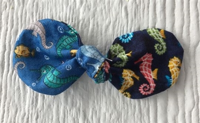 HAIR BOW - Seahorses