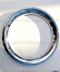 230 250  280SL Mercedes Wheel Trim (Beauty) Ring