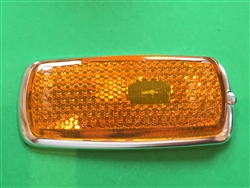 Amber Lens for Front Side Marker / Reflector
Fits Mercedes 250SL 280SL