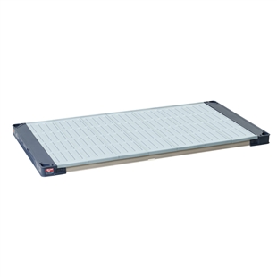 21"d MetroMax 4 Antimicrobial Shelf w/ Solid Mat