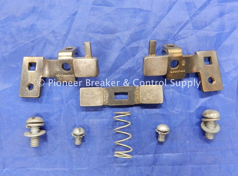 6-10-2-1P (R) CUTLER HAMMER/EATON OEM REPLACEMENT CONTACT KIT; 23-2447; 23-2448; 23-2448-2; OLD STYLE; 1 POLE; FOR 3 STAR BULLETIN 9560/9589/9586; CONTACTOR NO.807; MODEL 6-10-2; SIZE 2;  45A; STARTERS & CONTACTORS; NO.9586H6200A/9560H55A/9589H37793/9560X