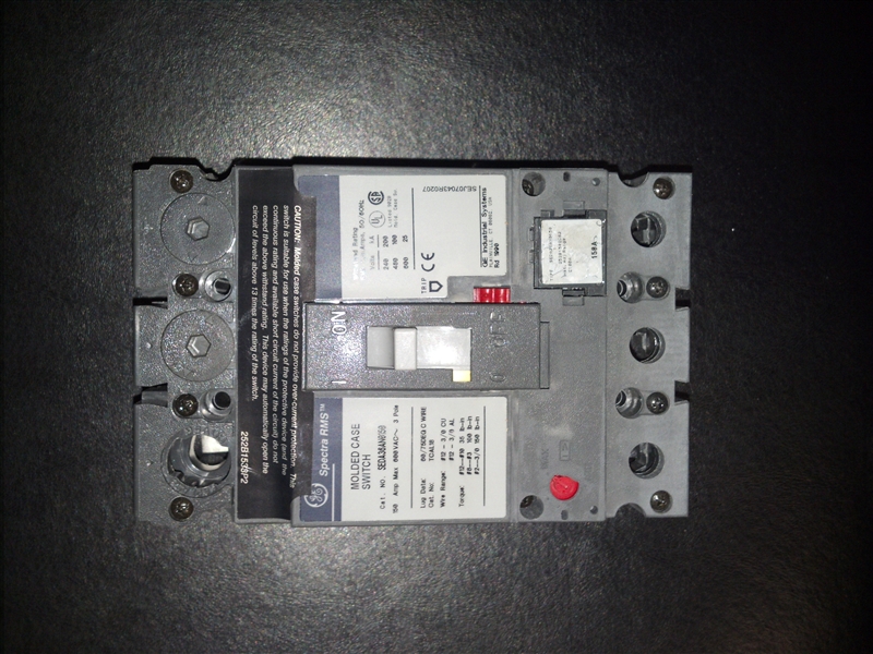 SEDA36AT0100 GENERAL ELECTRIC CIRCUIT BREAKER