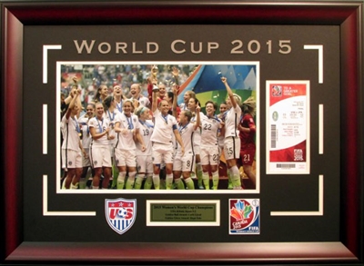 2015 U.S. Women's Soccer World Cup 12x18 photo w/replica game ticket