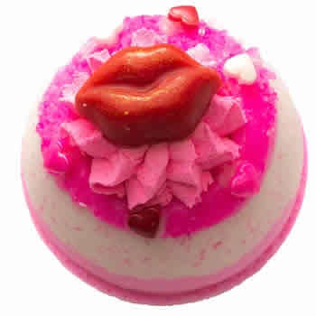 Double Kissed Bath Bomb Cocktail